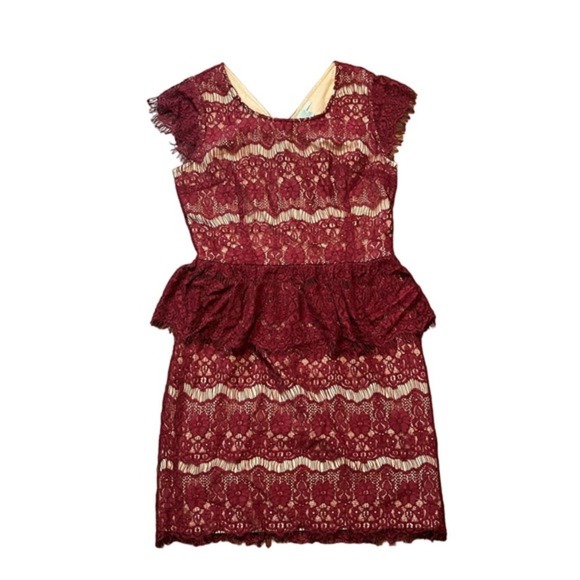 Maeve Lace Peplum Dress Burgundy Wine Size Medium – Anthropologie - Picture 2 of 10
